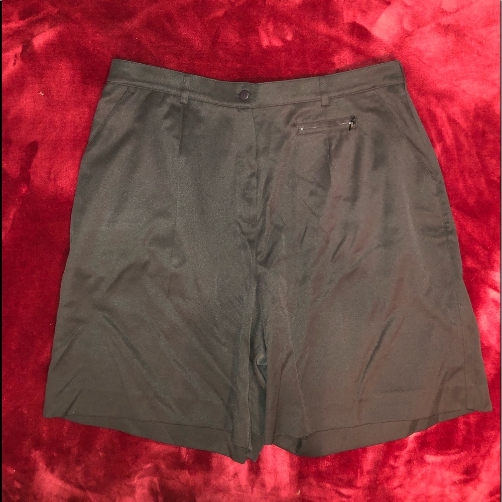 Tail Women’s Golf Shorts